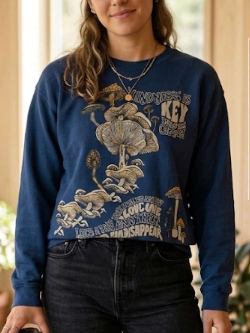 Project Social T Urban Outfitters Graphic Mushroom Crewneck Sweatshirt NWOT S/M